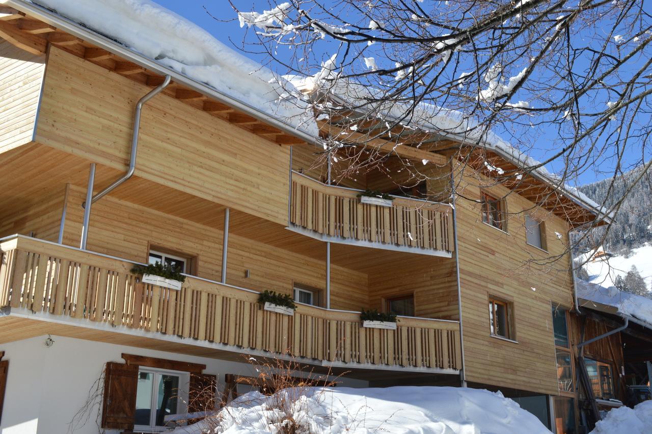 Apartments Bachmann San Candido Exterior foto
